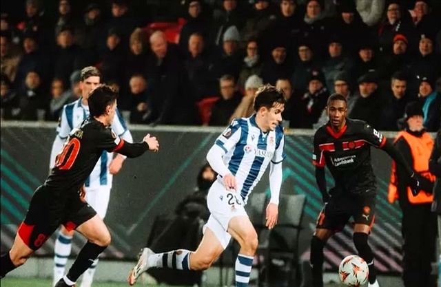 皇家社会发布备战花絮；集结日战术微调；欧联任务艰巨；年轻球员得到机会的简单介绍开云体育app下载最新版